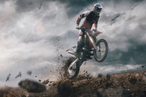 2026世界杯官网-冰火两重天，莎娃十连败寒冬与SKT教练舆论熔炉